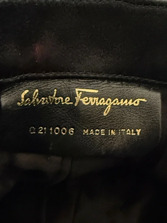 Authentic* Salvatore Ferragamo | Shoe Charm Bucket Bag - Picture 6 of 15